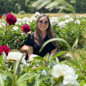 Meet your Posher, Luci